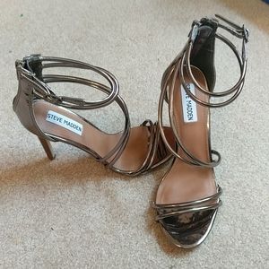 Steve Madden Gun Metal Silver Heels